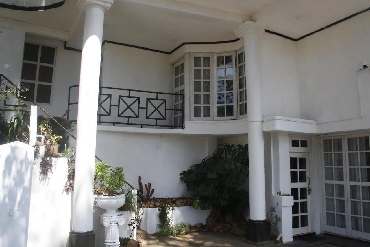 Bezel Bungalow Nuwara Eliya 3*,  Šrí Lanka