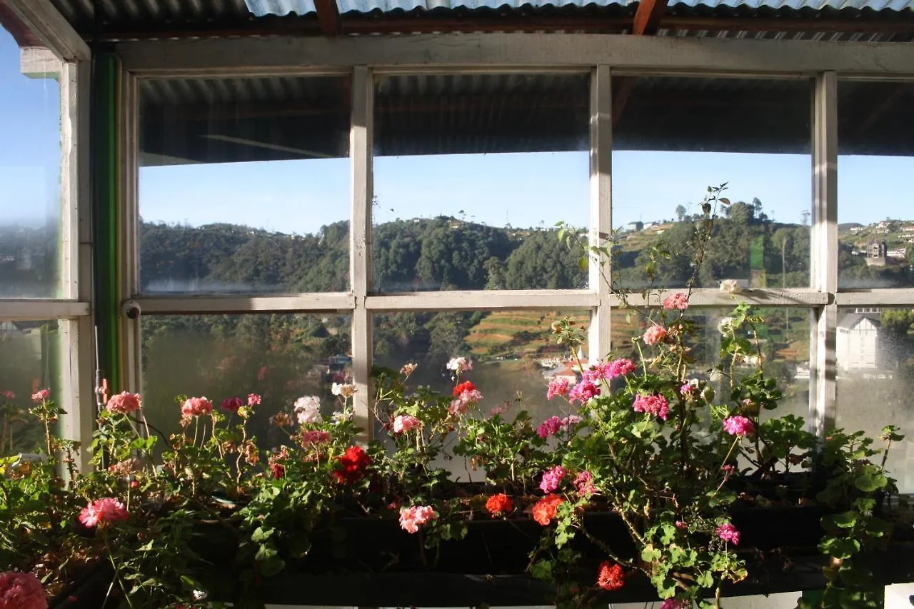 Bezel Bungalow Nuwara Eliya 3*,