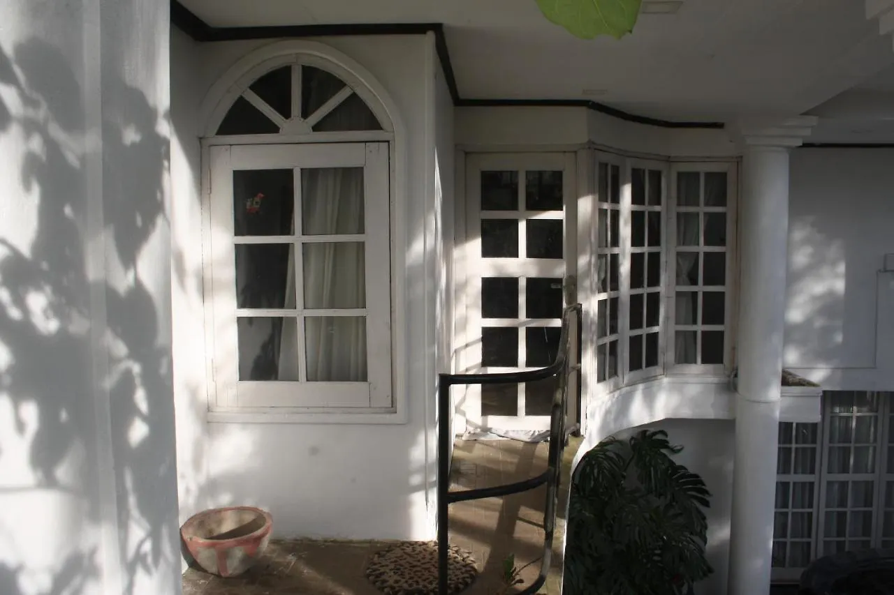 *** Hotel Bezel Bungalow Nuwara Eliya Šrí Lanka